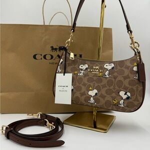 Coach X Peanuts Teri Shoulder Bag In Signature Canvas